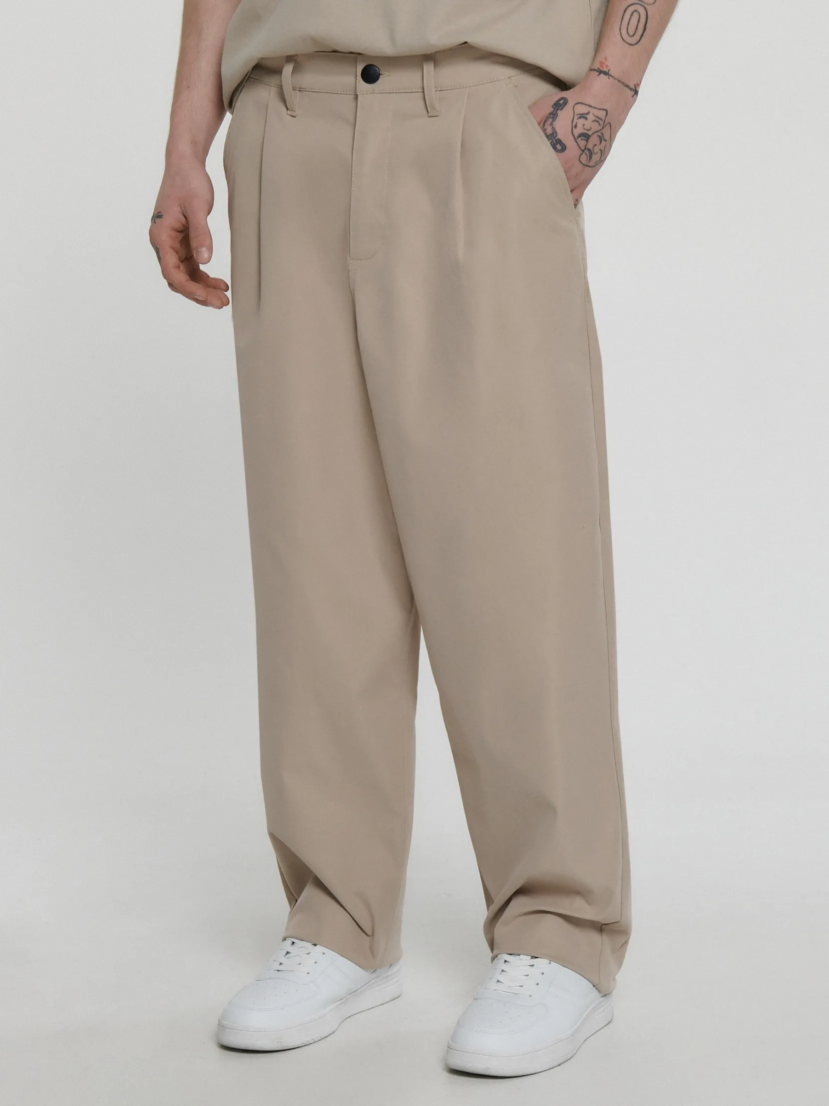 Online Beżowe spodnie loose ADU.LTD Spodnie