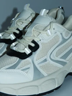 Clearance Białe sneakersy z elementami reflective Sneakersy