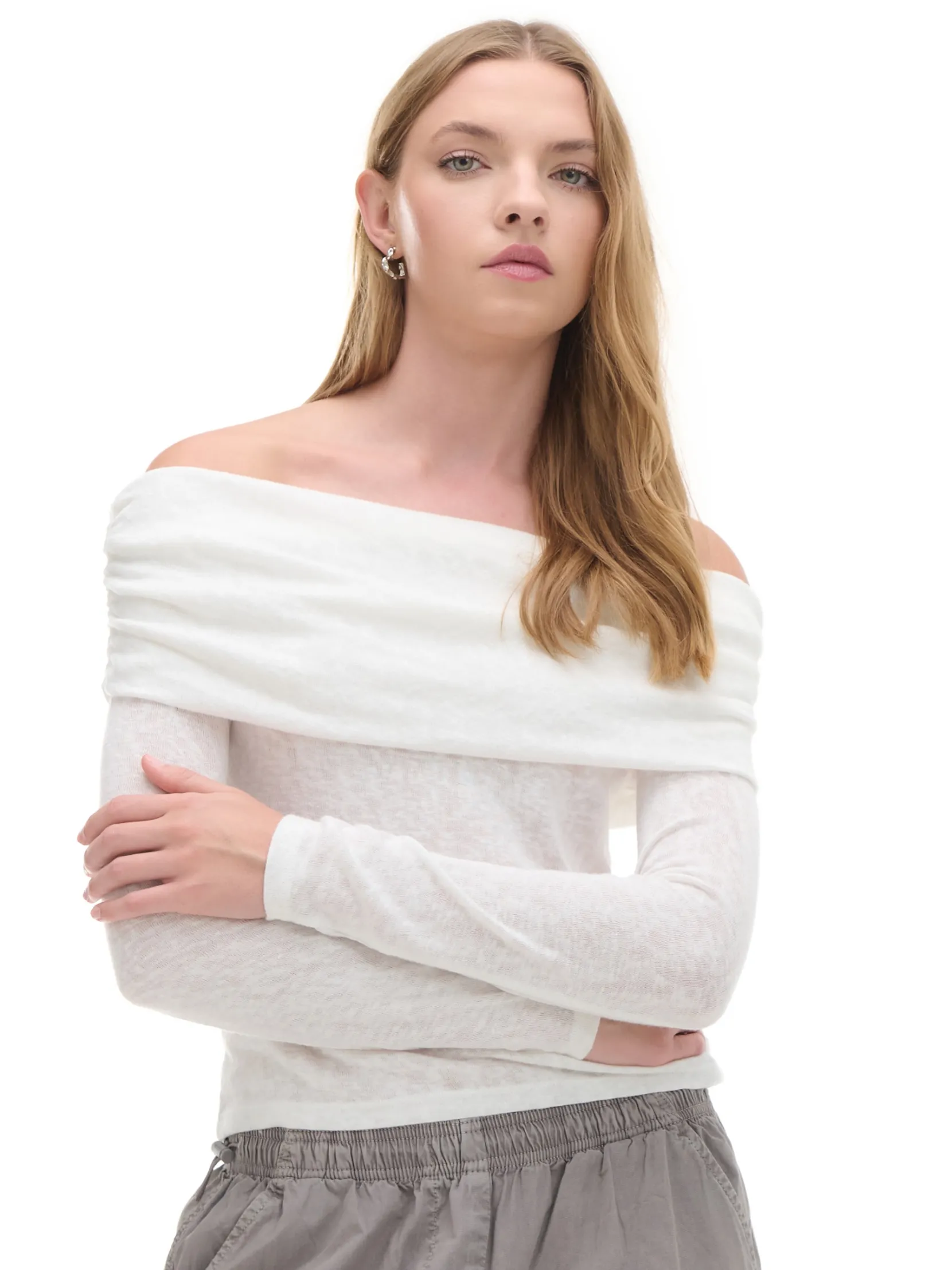 Fashion sweter typu carmen Swetry
