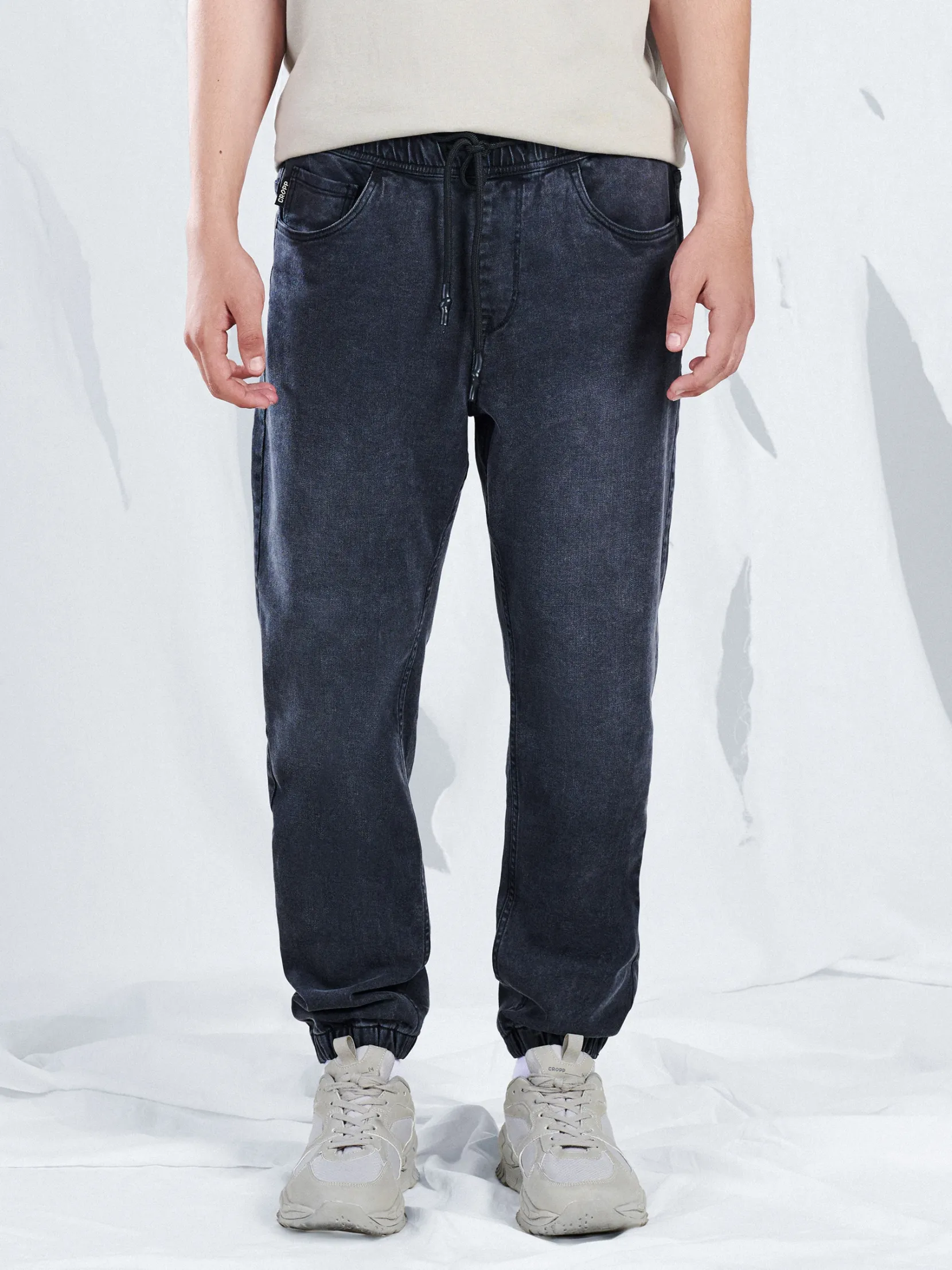 Discount Ciemnoszare jeansowe joggery Jeansy