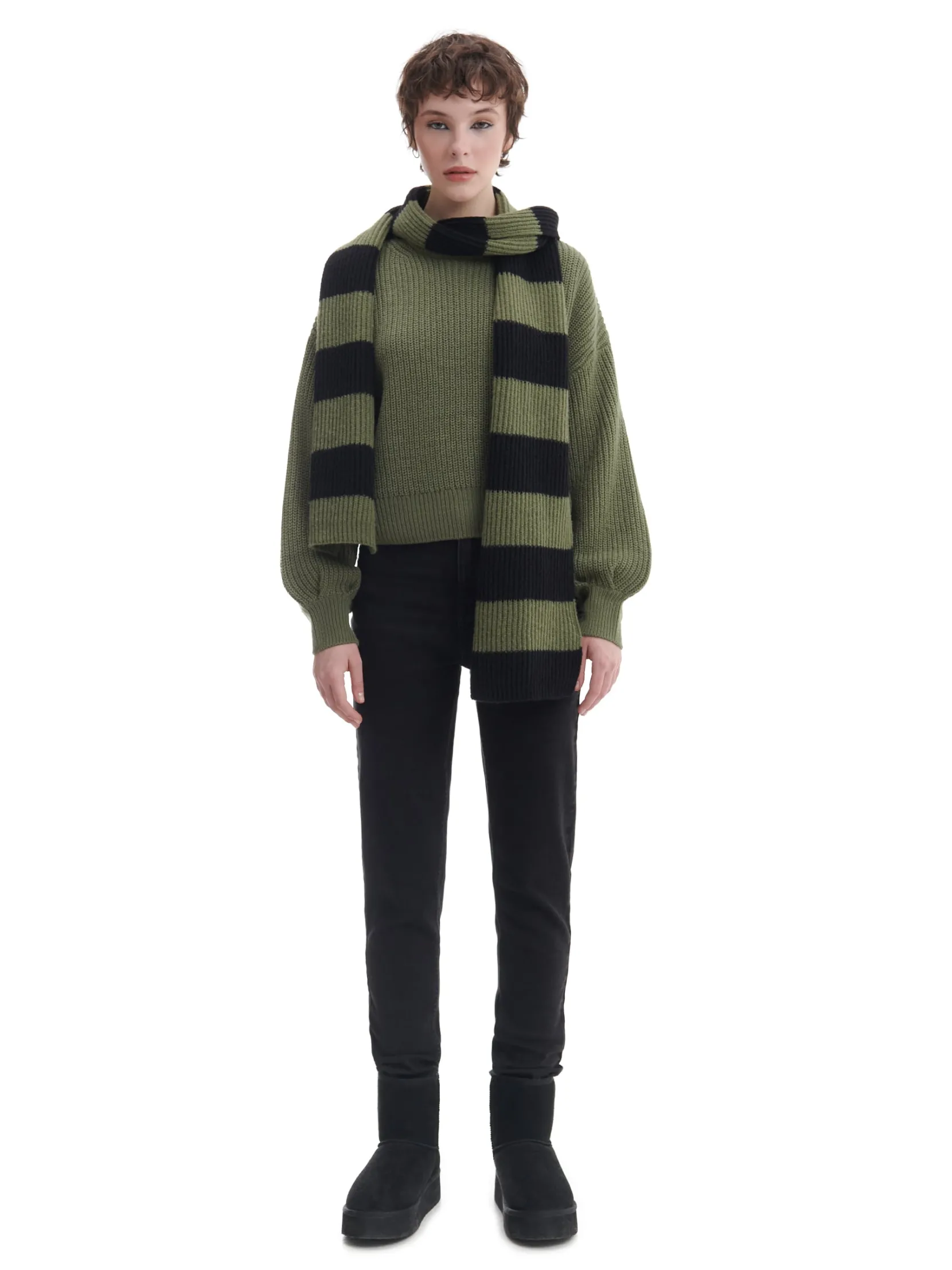 Clearance Ciemno sweter z szerokim rękawem Swetry