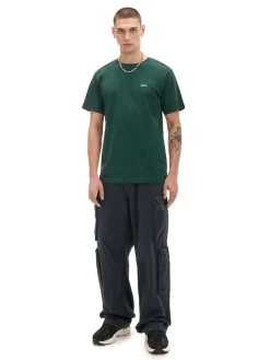 Outlet Ciemno t-shirt z aplikacją Koszulki