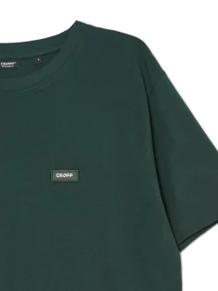 Outlet Ciemno t-shirt z aplikacją Koszulki