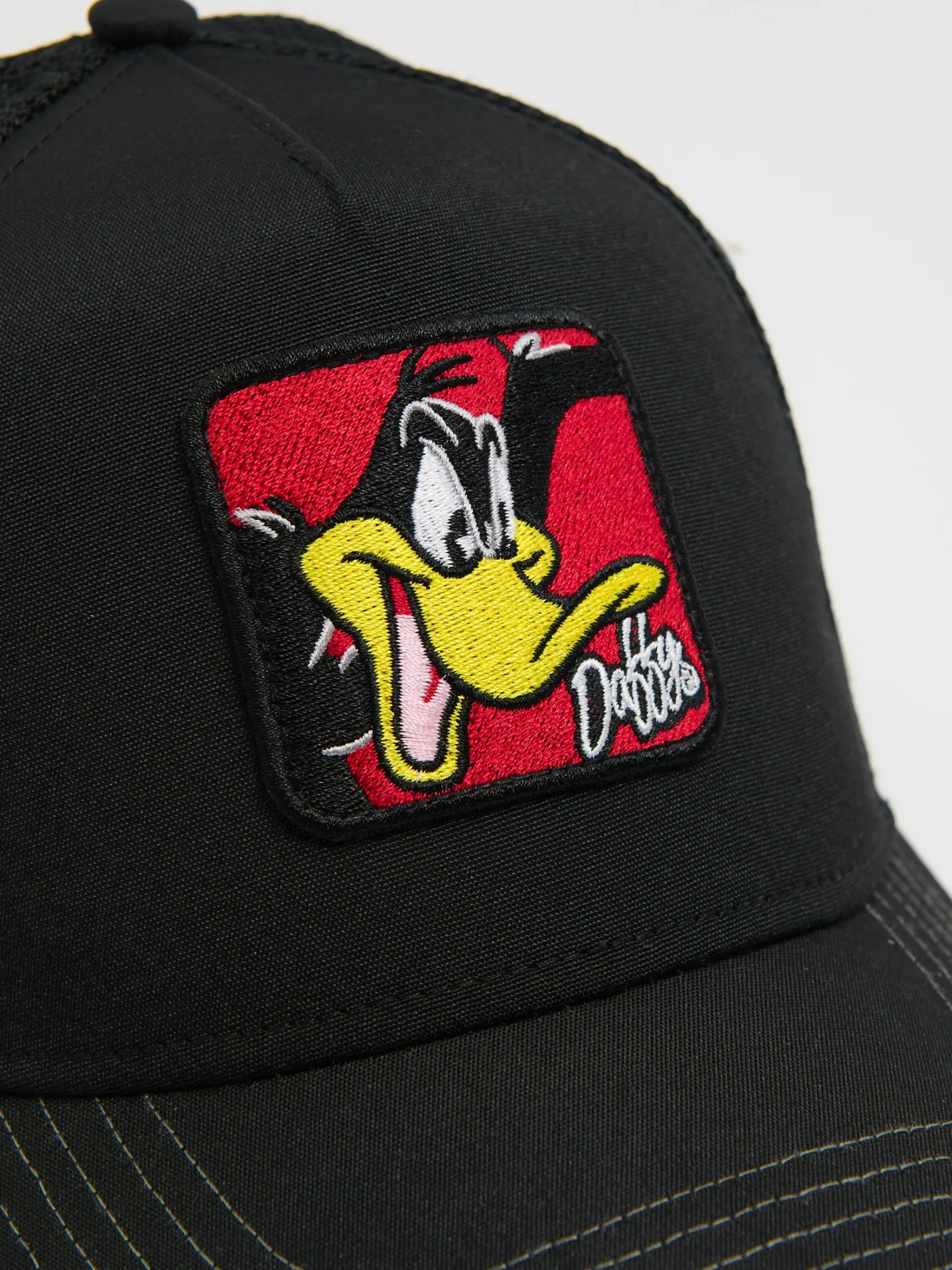 Online Czapka trucker Kaczor Daffy Czapki
