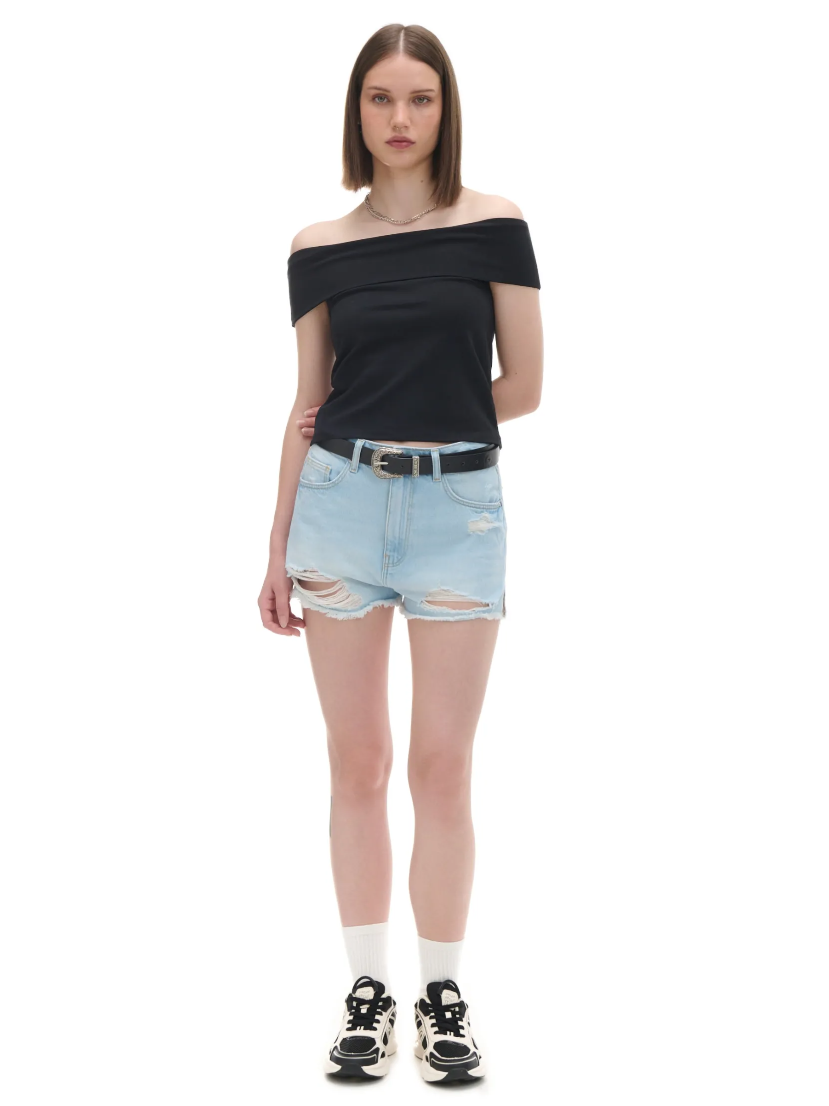 Outlet Czarna bluzka z dekoltem carmen Koszulki, Topy