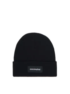 Outlet Czarna czapka beanie z naszywką Czapki