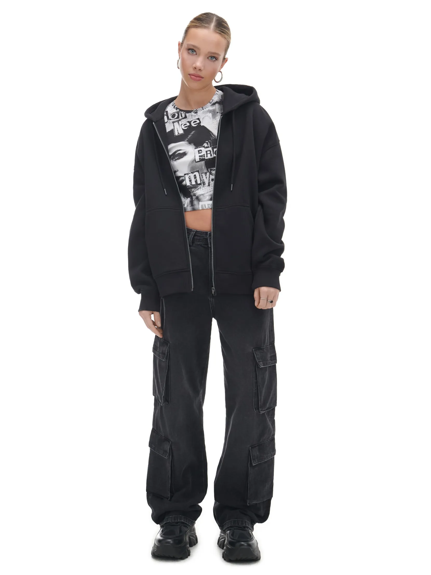 Sale Czarna rozpinana bluza oversize Bluzy