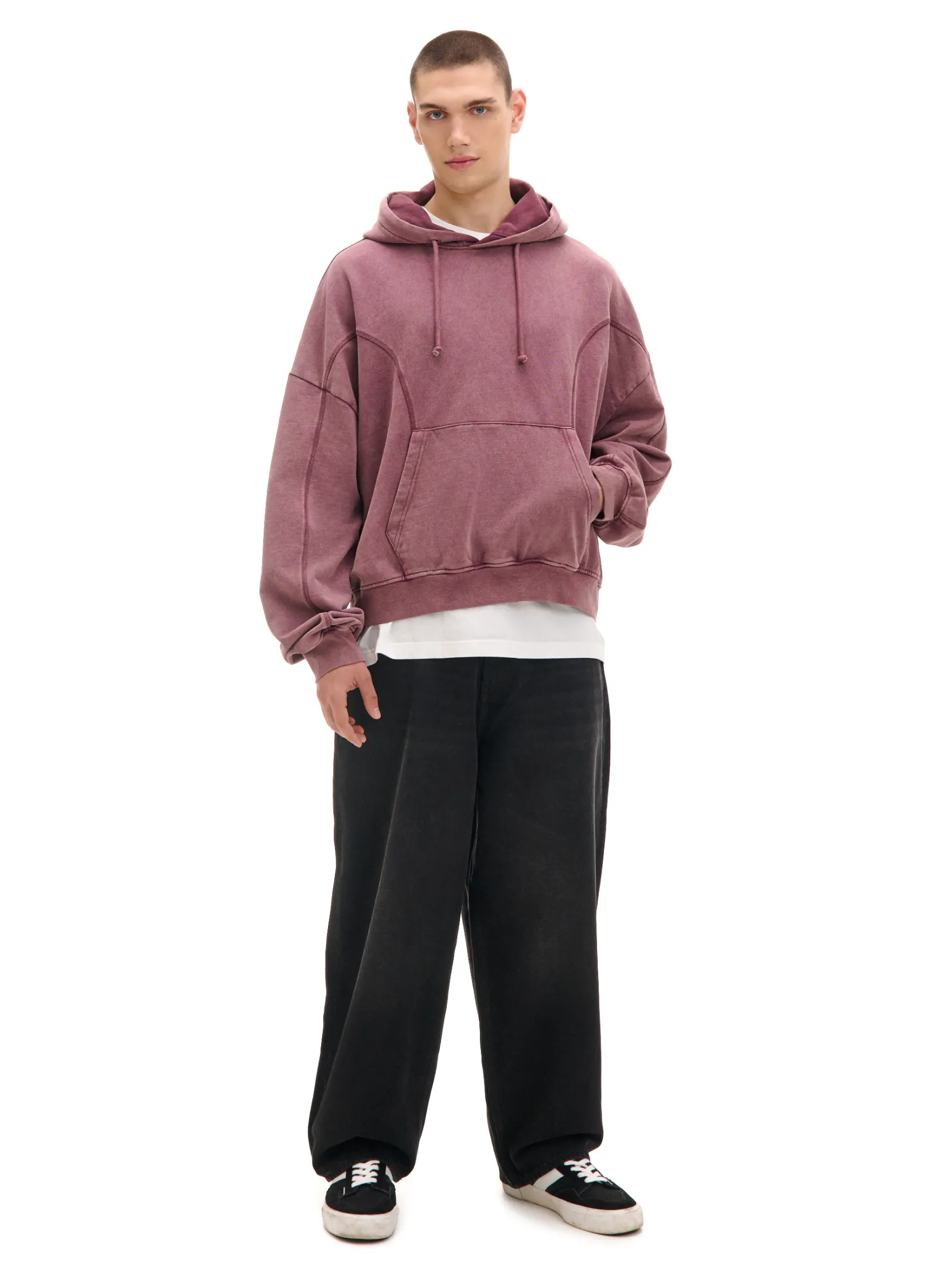 Online Czarne jeansy skater z efektem sprania Jeansy