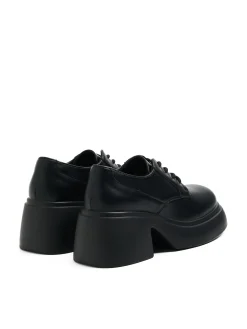 Discount Czarne loafersy z imitacji skóry Półbuty