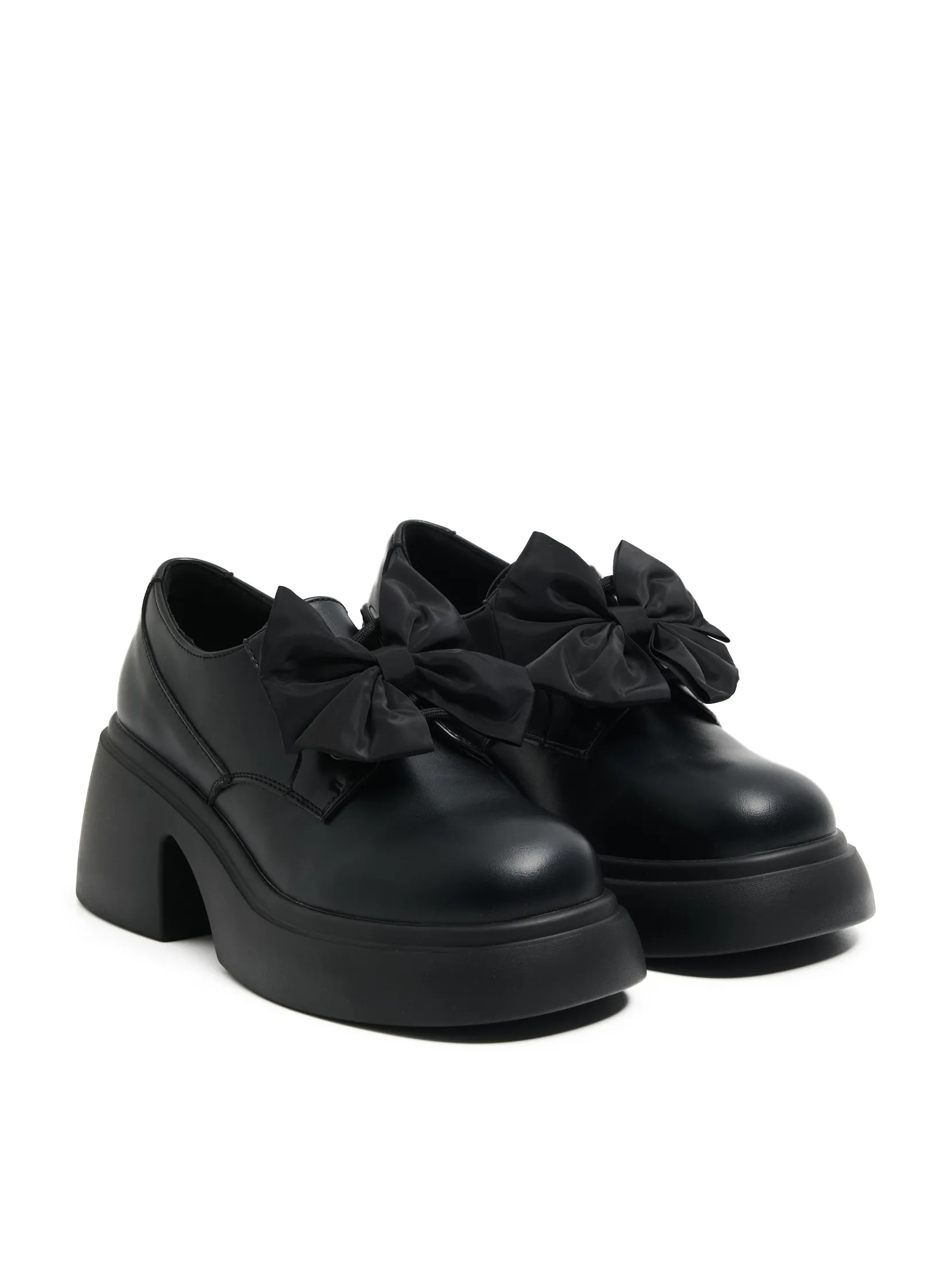 Fashion Czarne loafersy z kokardami Półbuty