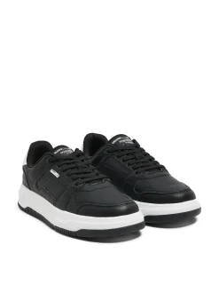 Hot Czarne sneakersy z białymi elementami Sneakersy