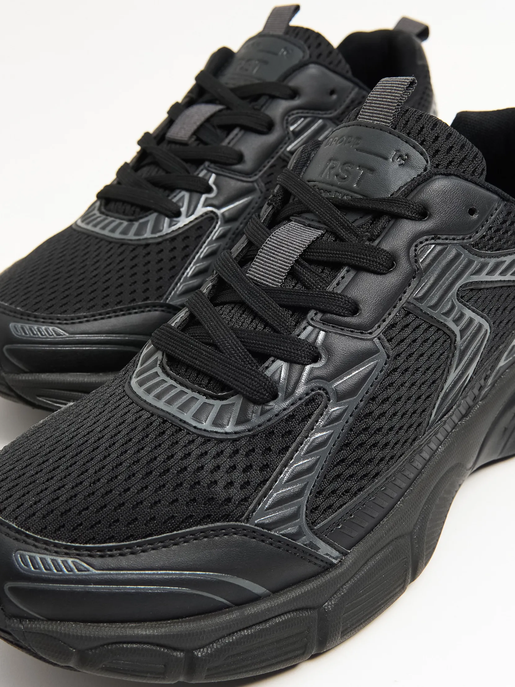 New Czarne sportowe sneakersy Sneakersy