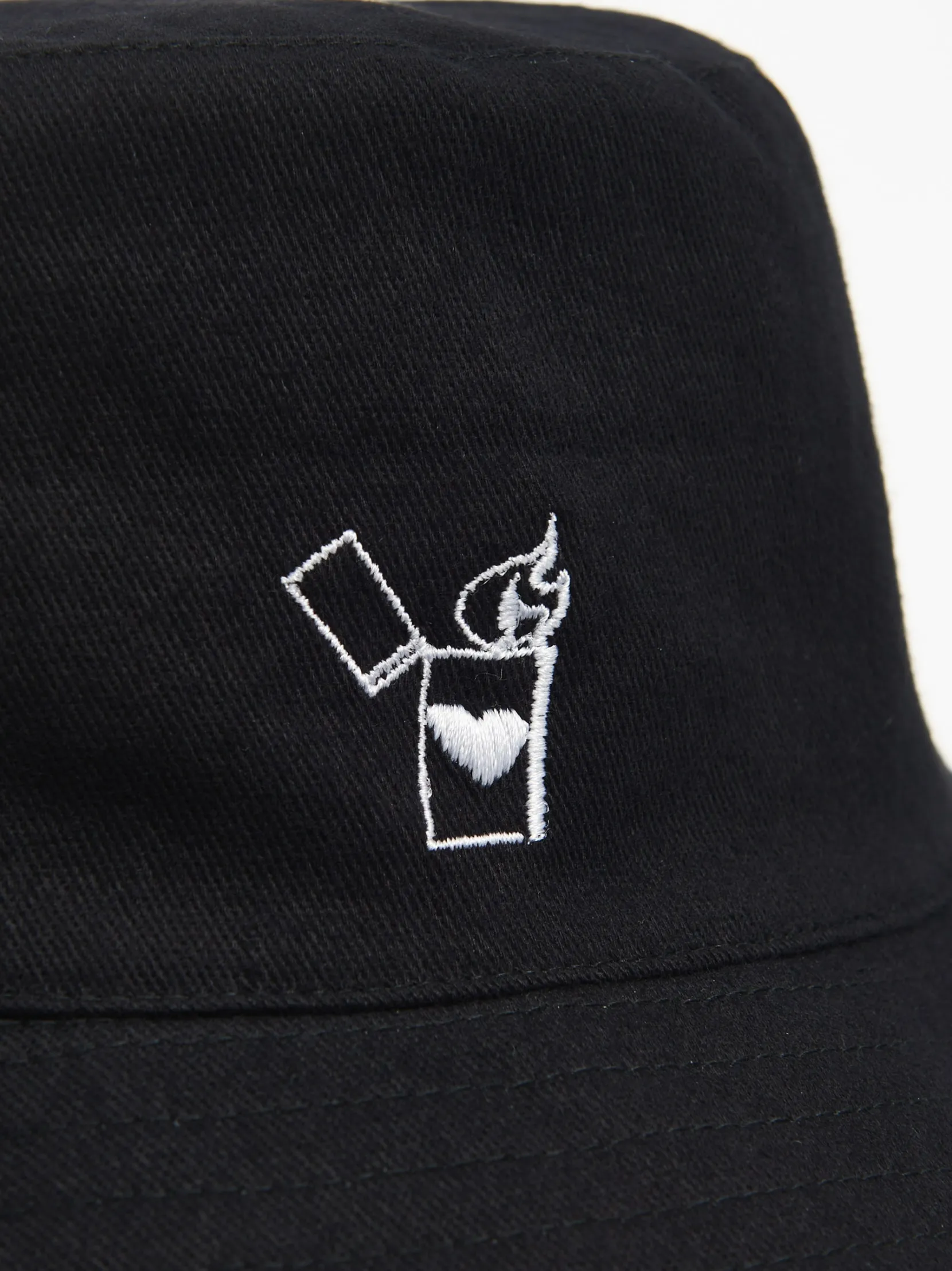 Clearance kapelusz bucket hat z haftem Czapki