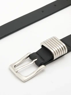 Sale pasek z metalowymi detalami Paski