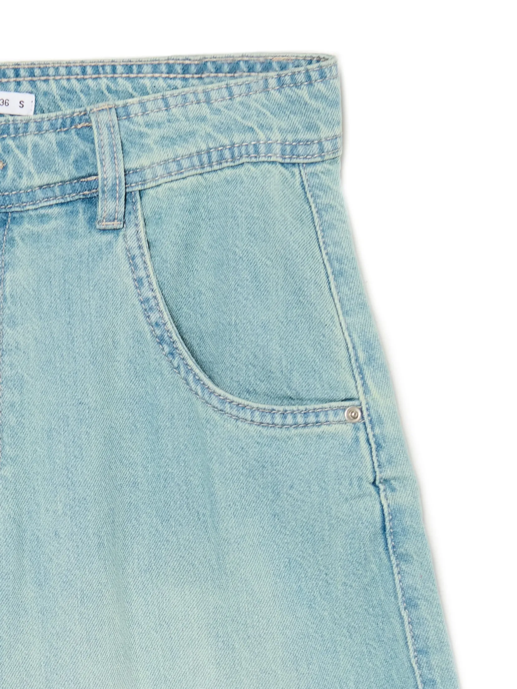 New Jasne jeansy skater z efektem sprania Jeansy