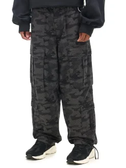 Clearance Spodnie cargo ze wzorem moro Spodnie