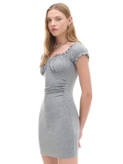 Fashion Szara sukienka mini z krótkimi rękawkami Sukienki, Kombinezony