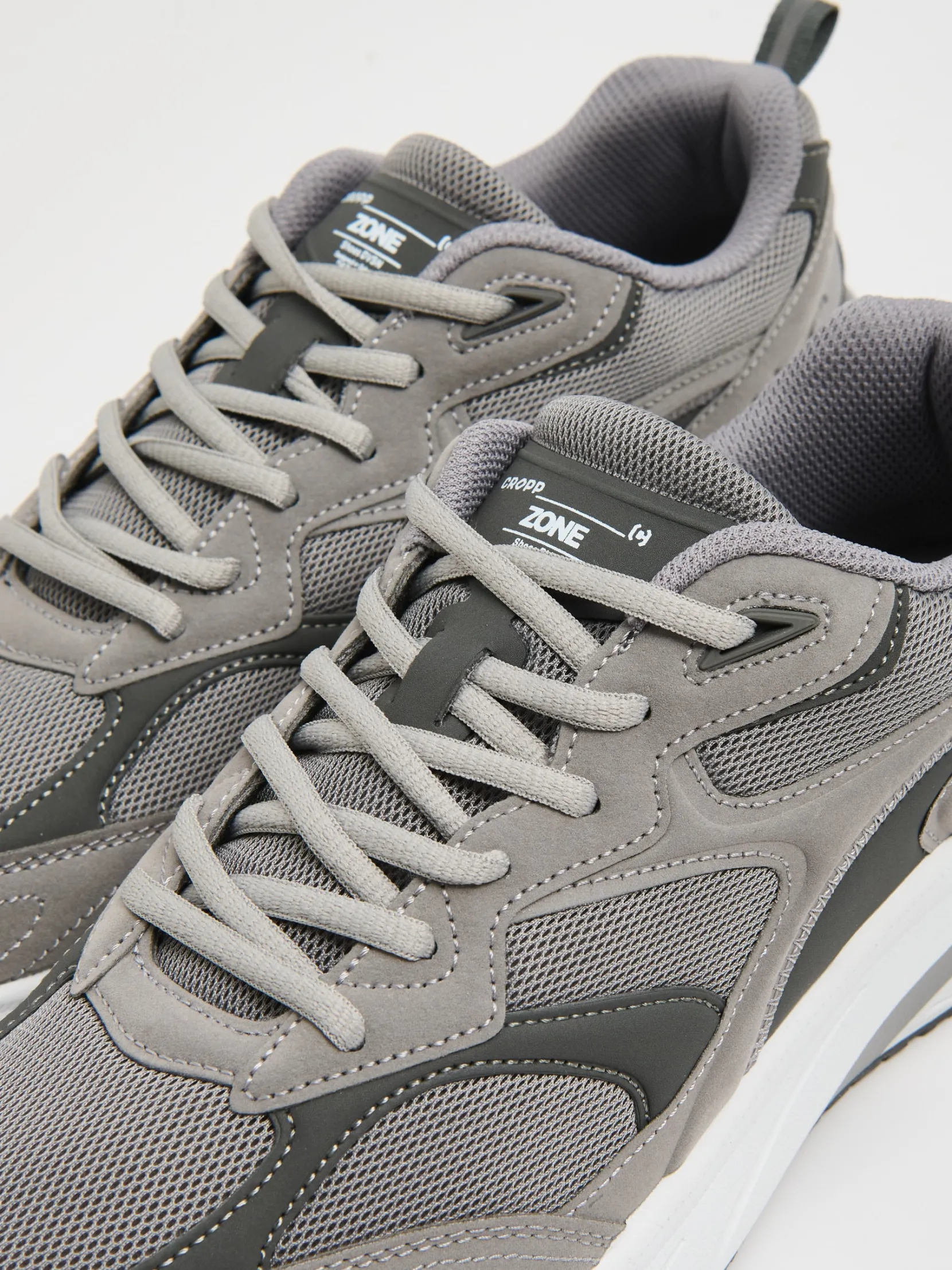 Online Szare sportowe sneakersy Sneakersy