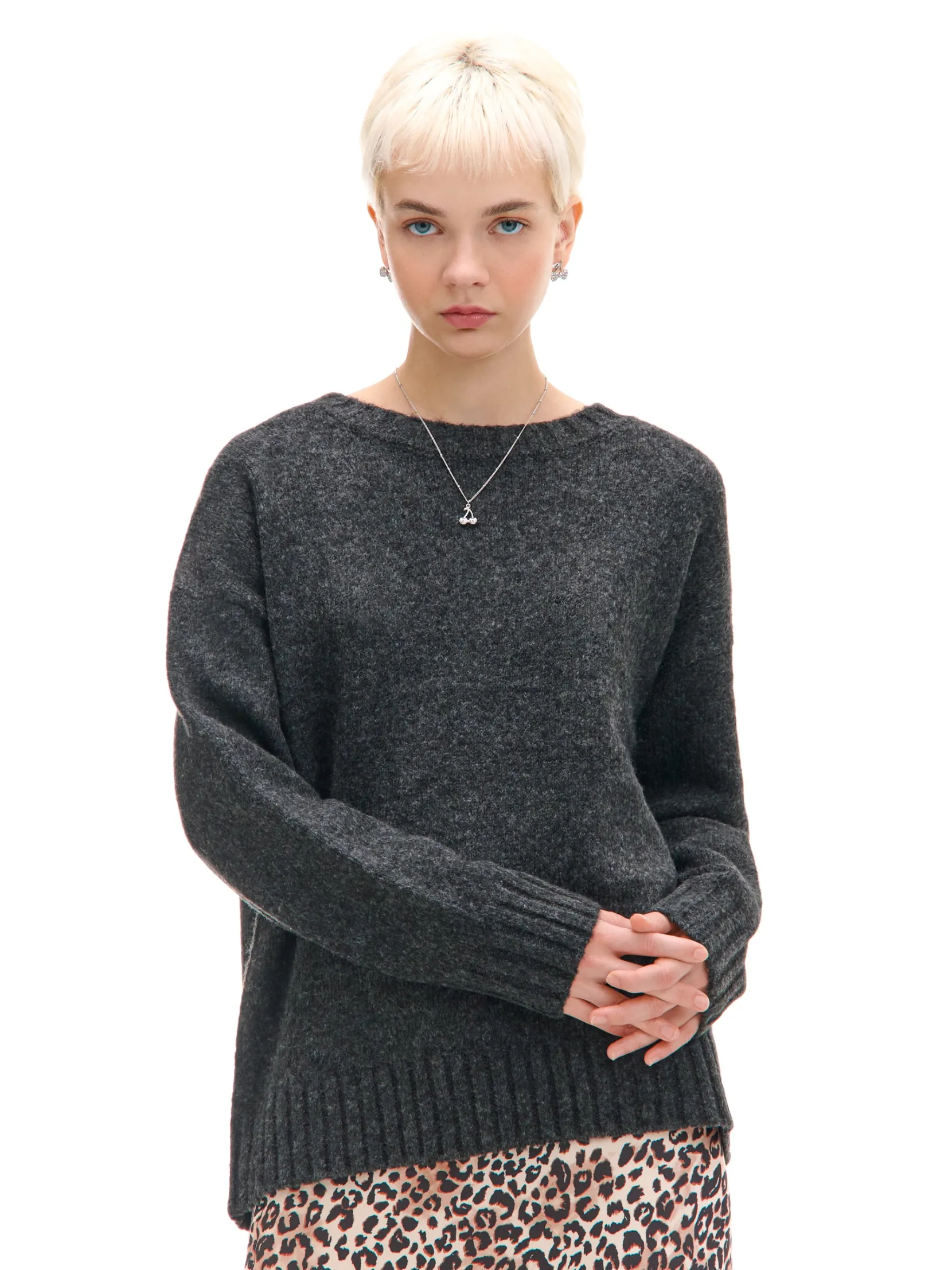 Hot gładki sweter Swetry