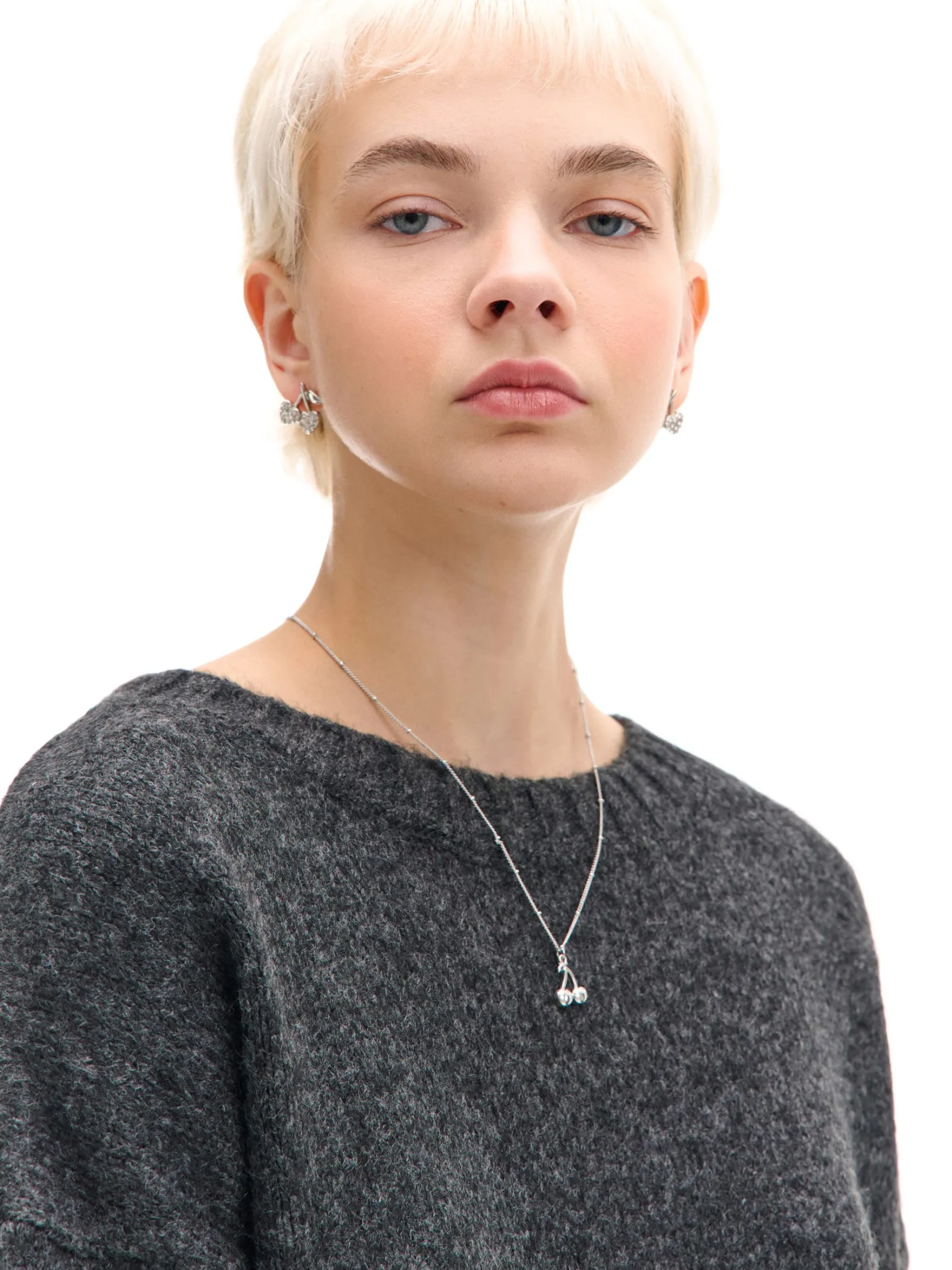 Hot gładki sweter Swetry