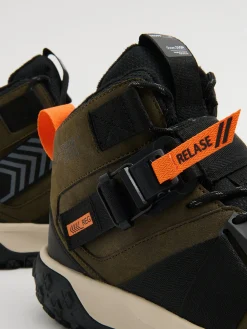 New Sznurowane sneakersy z zatrzaskiem Sneakersy|Za Kostkę